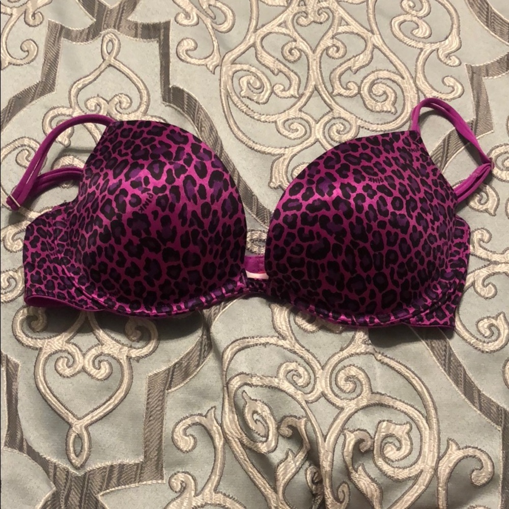 PINK by Victoria’s Secret Push Up Plunge 34C